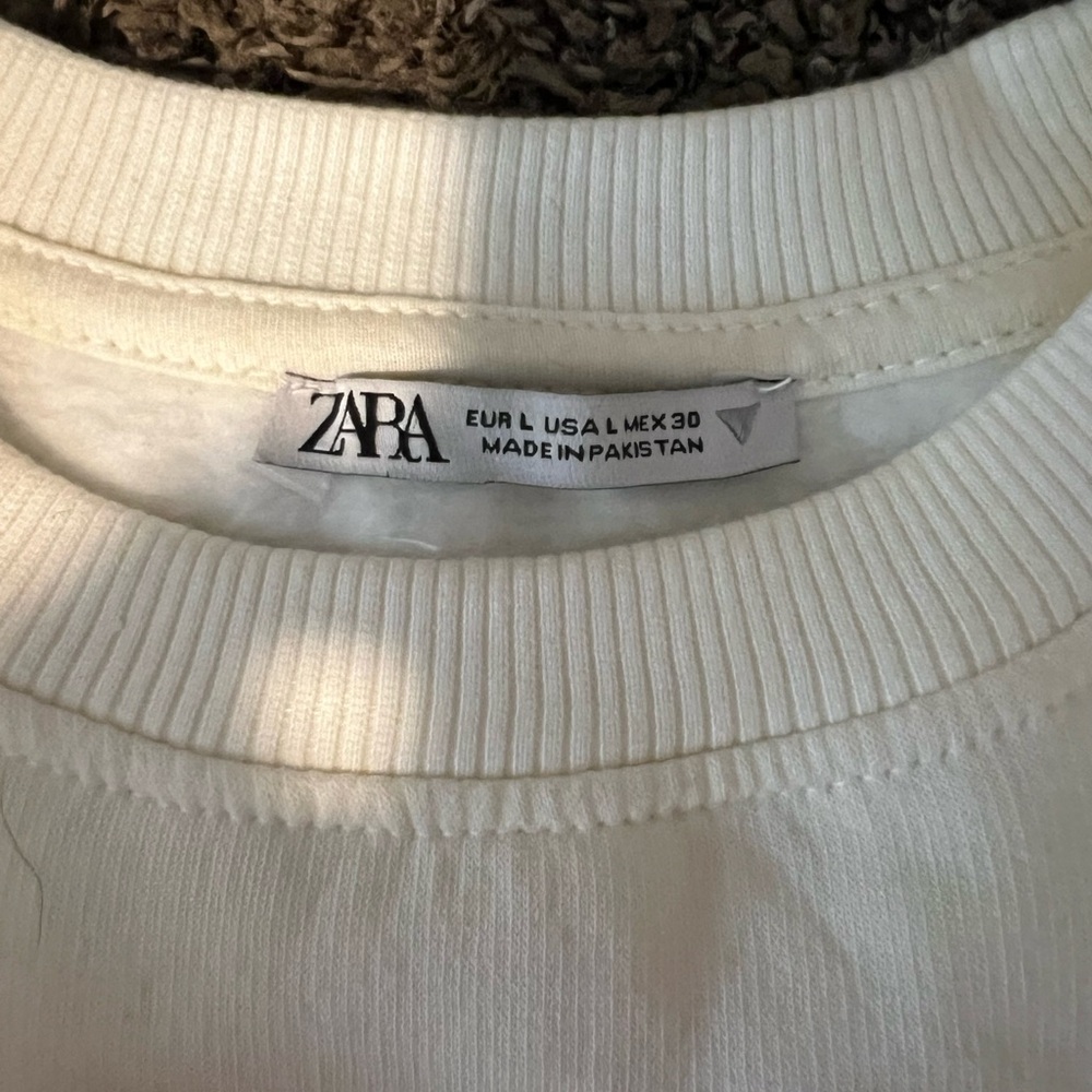 Zara Crewneck
